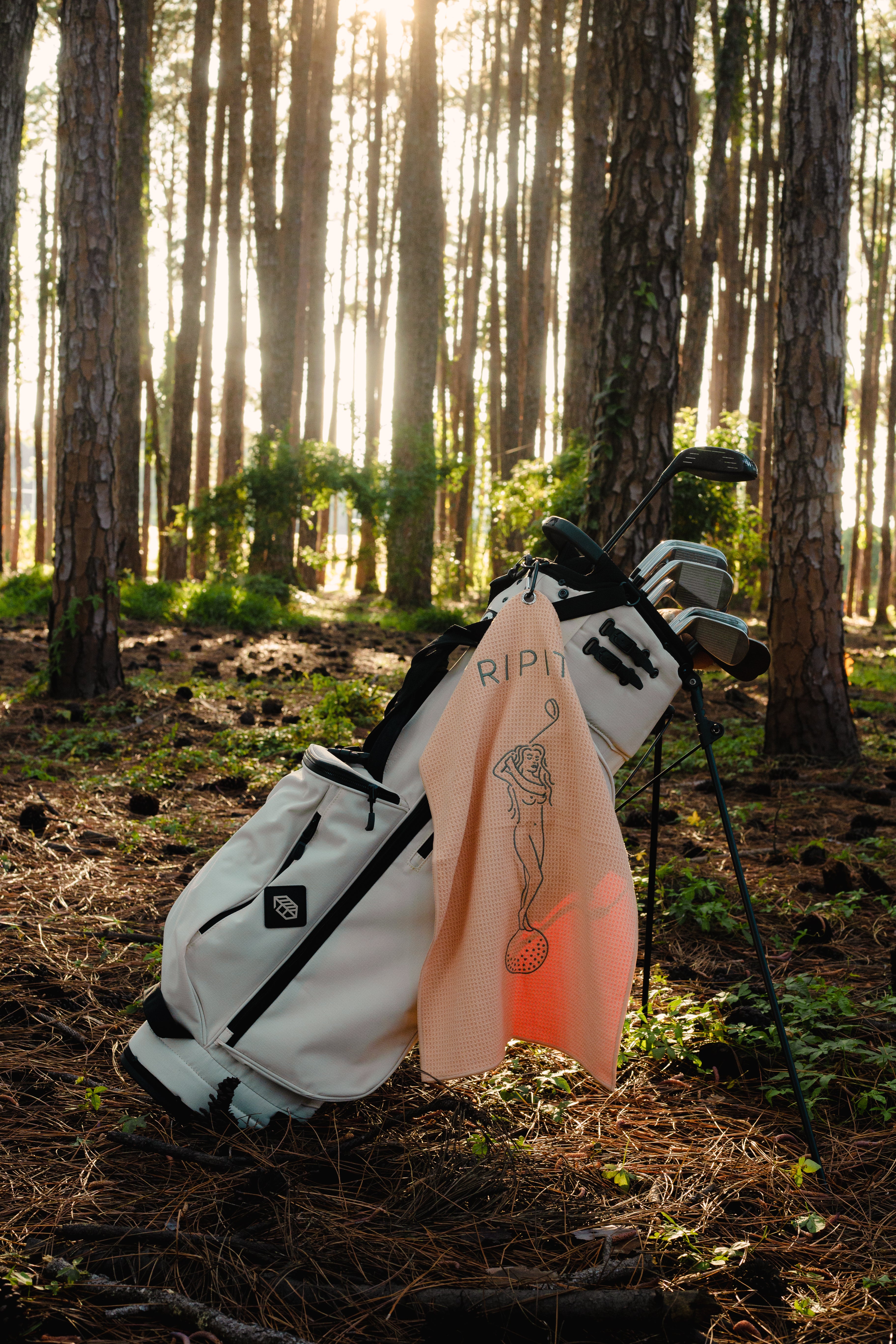 Marilyn Golf Towel - Image 4